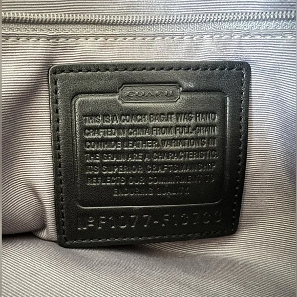 Coach Soho pleated leather purse - Picture 6 of 11